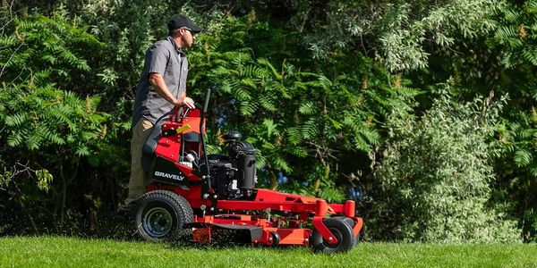 Gravely Pro-Stance Mower
Berlin Gravely Sales
Millersburg, Ohio