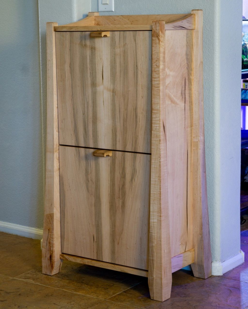 Shoe Dresser in Maple