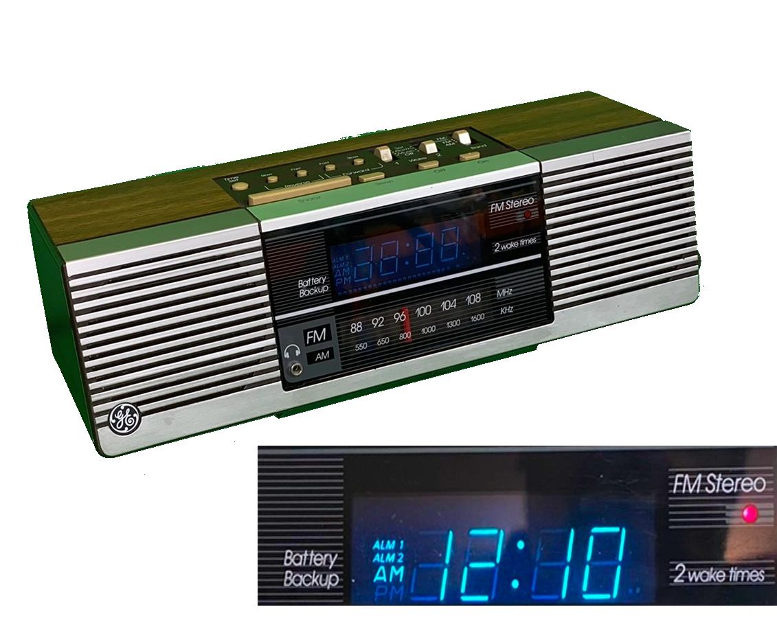 General Electric GE EA74945A high end STEREO woodgrain clock radio
