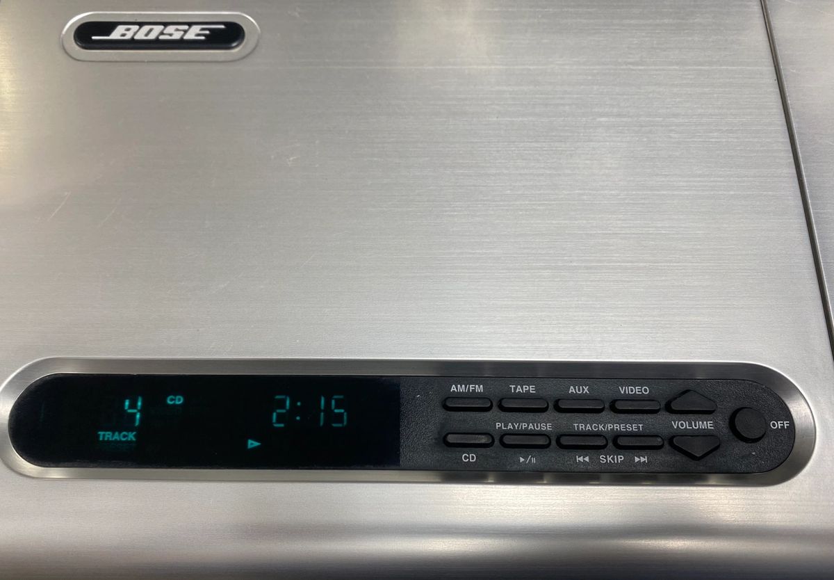 Bose lifestyle music store system 1998