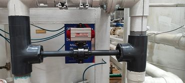 Instalacion valvulas en columna dealcalizadora