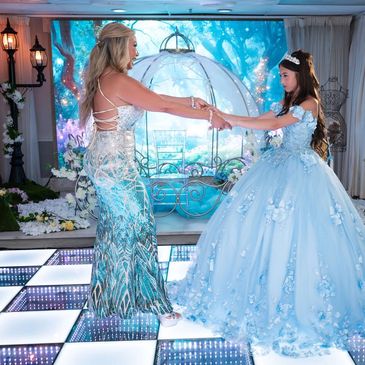Quinceanera, mother and daughter special dance