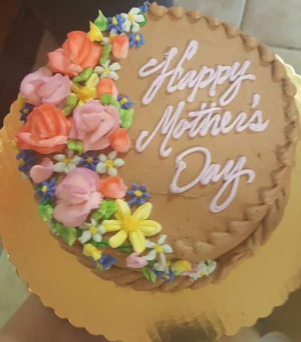 Flower mothers day cake