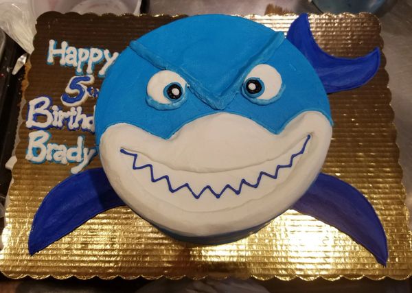 Shark a Mouse - CG Cookie