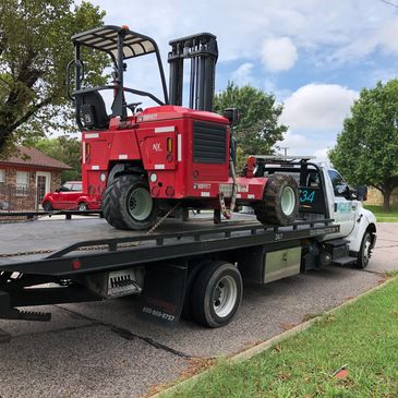 Heavy duty towing
Heavy truck towing
Commercial towing
Industrial towing
Semi-truck towing
Big rig