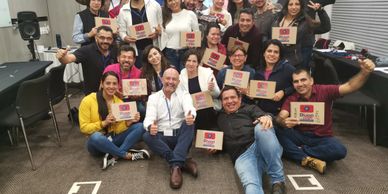 graduados del proceso Mind Focus listos para llevar a su vida una nueva visión de la realidad