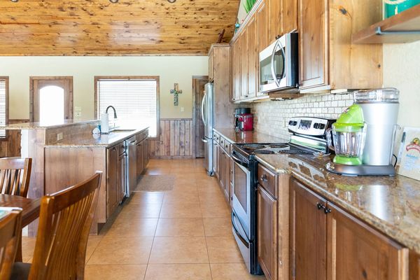 This is an image of the kitchen area of Longhorn Lounge.