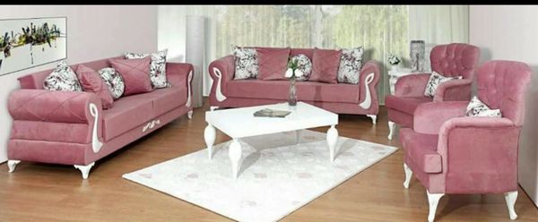 Koltuk Kaplamaları koltuğunuzun şıklığını belirler. Deneyimli ustalarımız koltuğunuzun ana temeline 