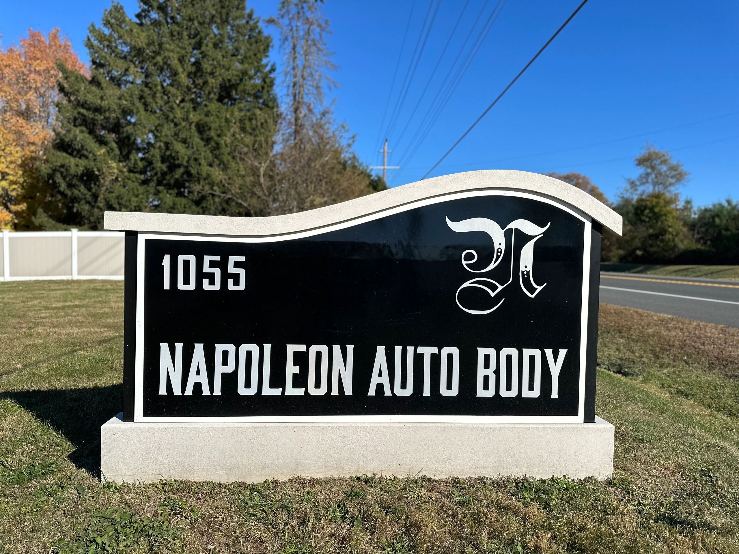 Napoleon Auto Body