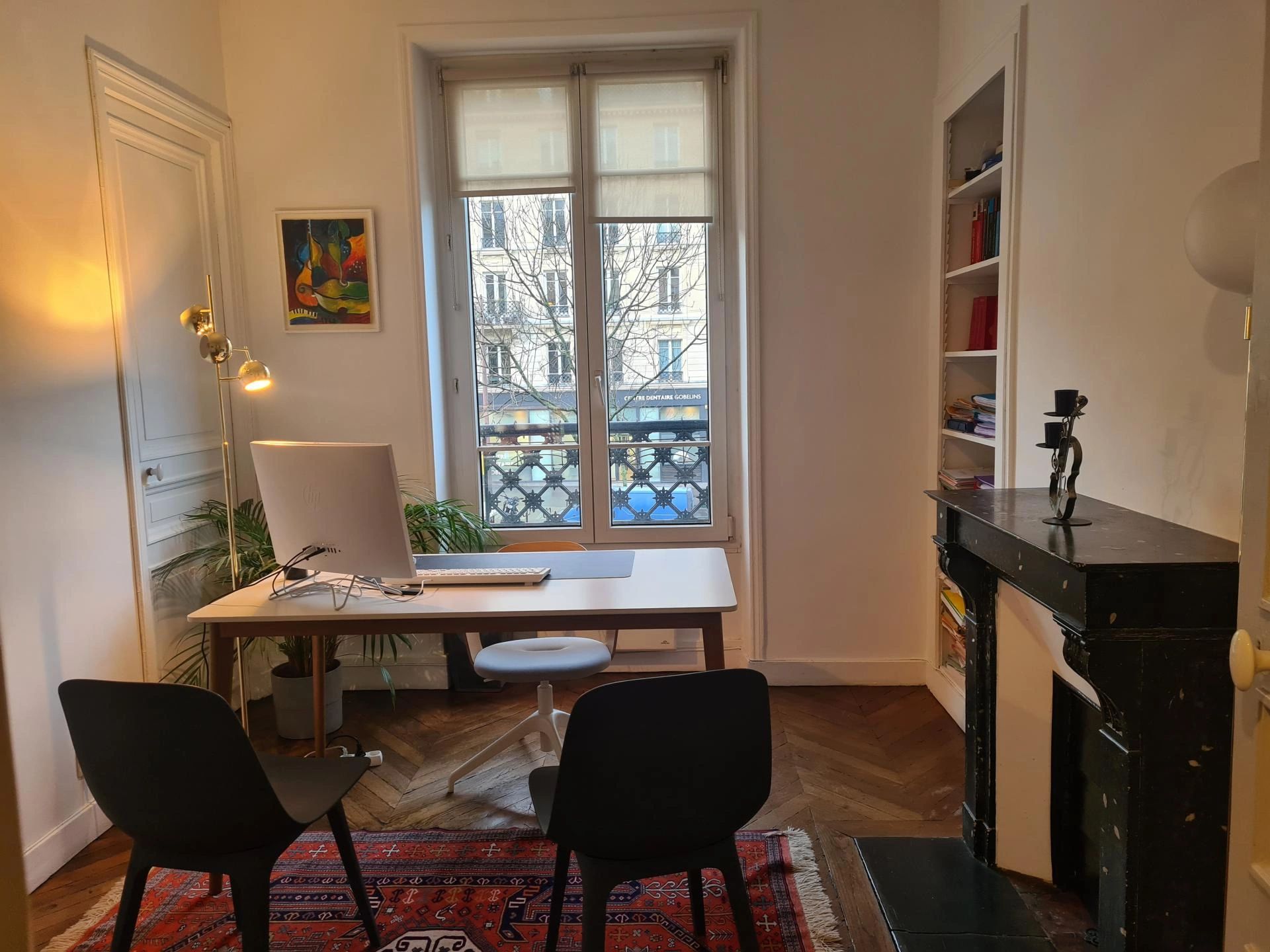 L’Etude de la Paix 6 a été fondée en janvier 2012.