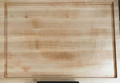 Maple Edge Grain Cutting Board.