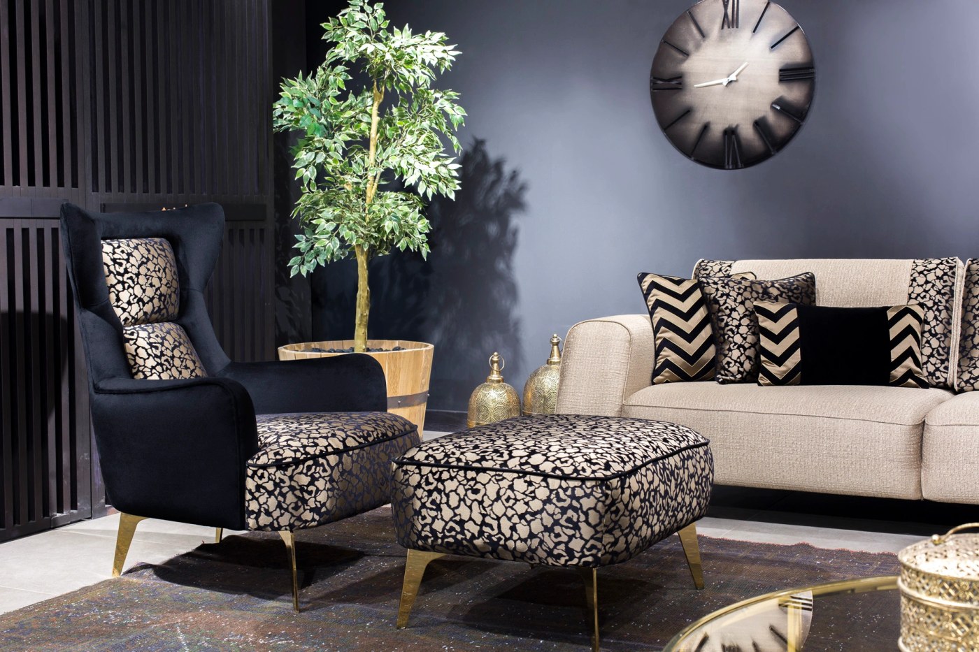 Siesta Living Room — image 6