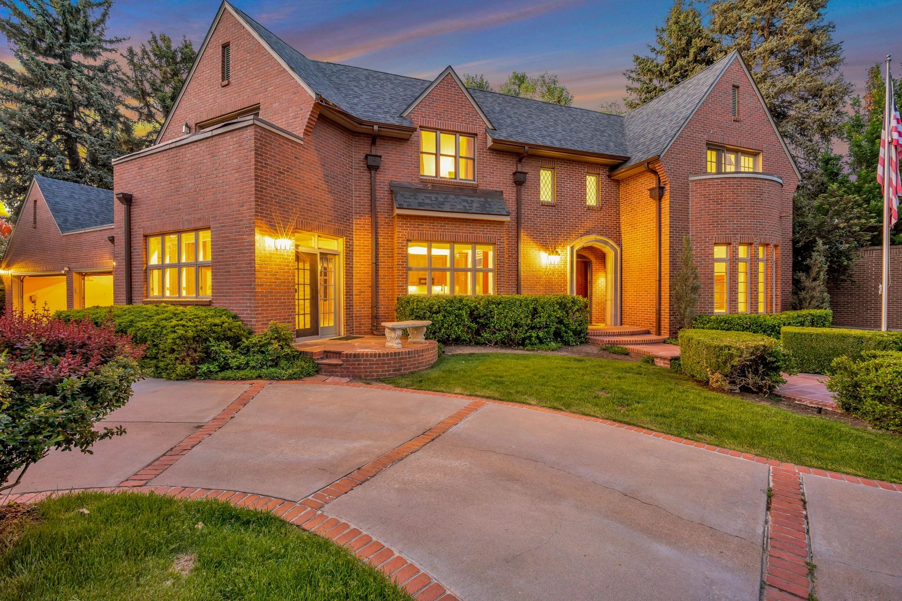 5th Avenue Properties