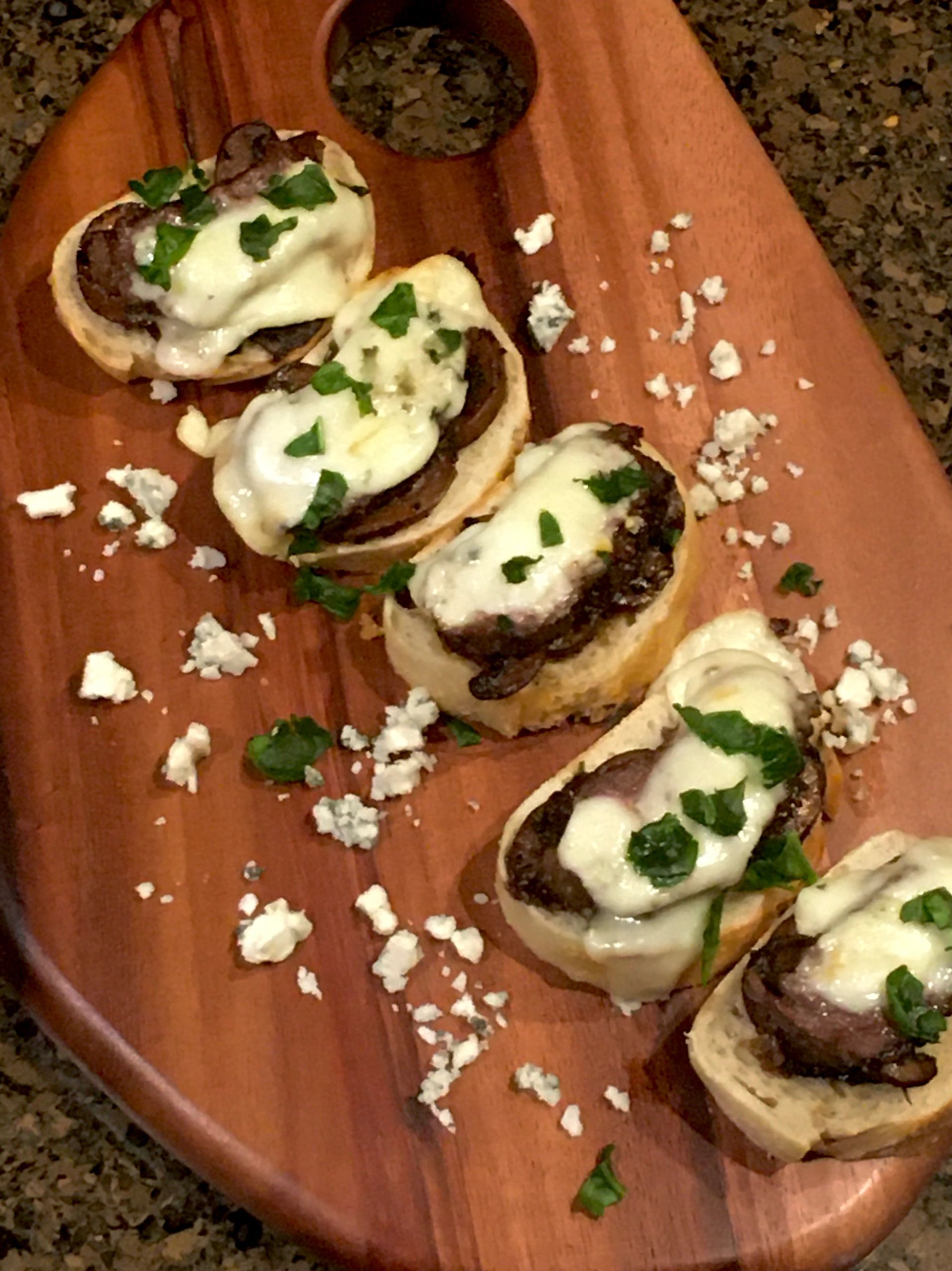 Filet Mignon Toast Points