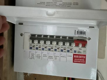 Consumer unit / fuse board 
