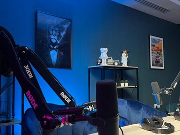dubai podcast studio design