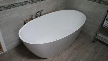Luxury stand alone bath tub