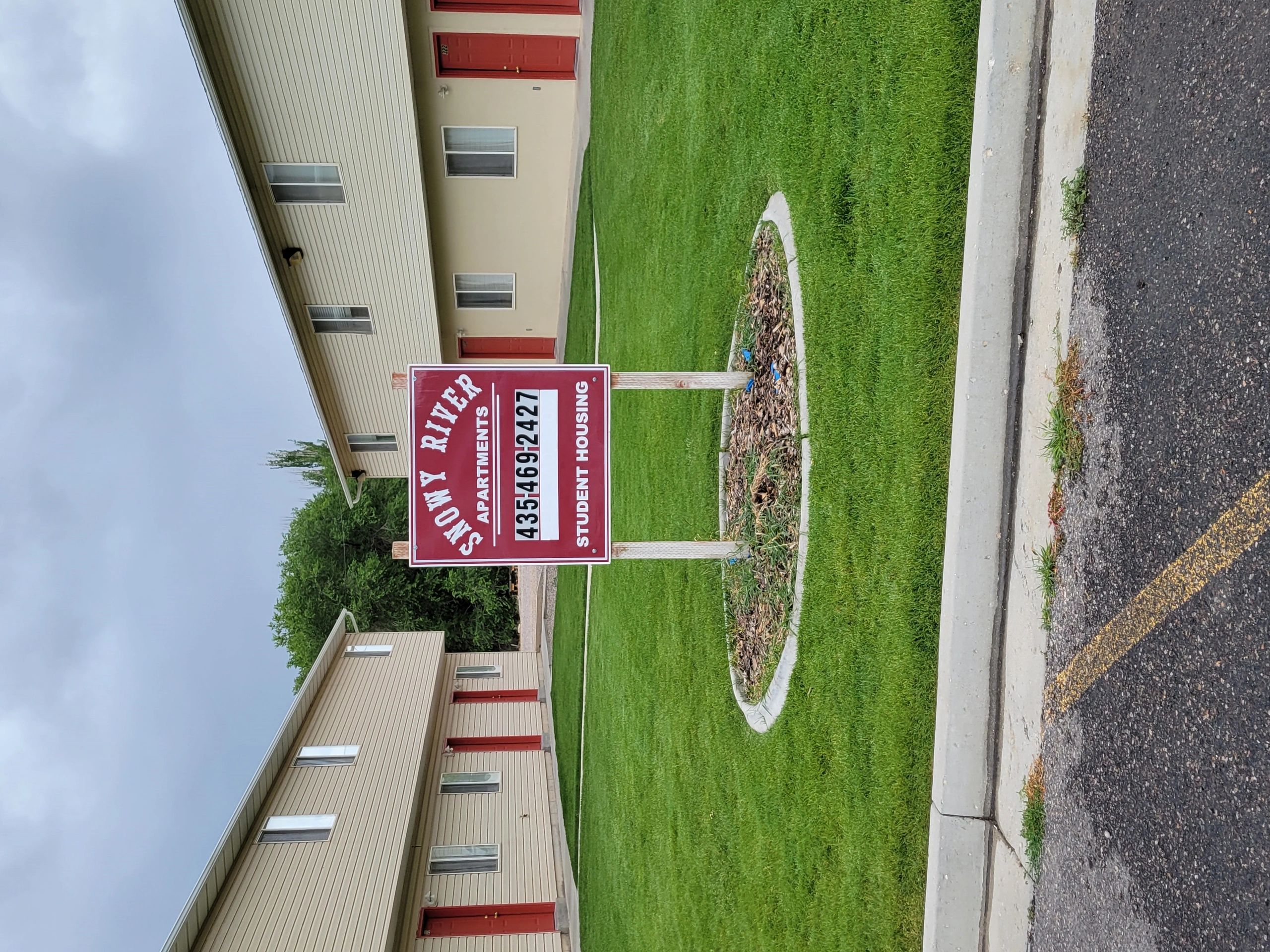 Snowy River Apartments Student Housing, Snow College