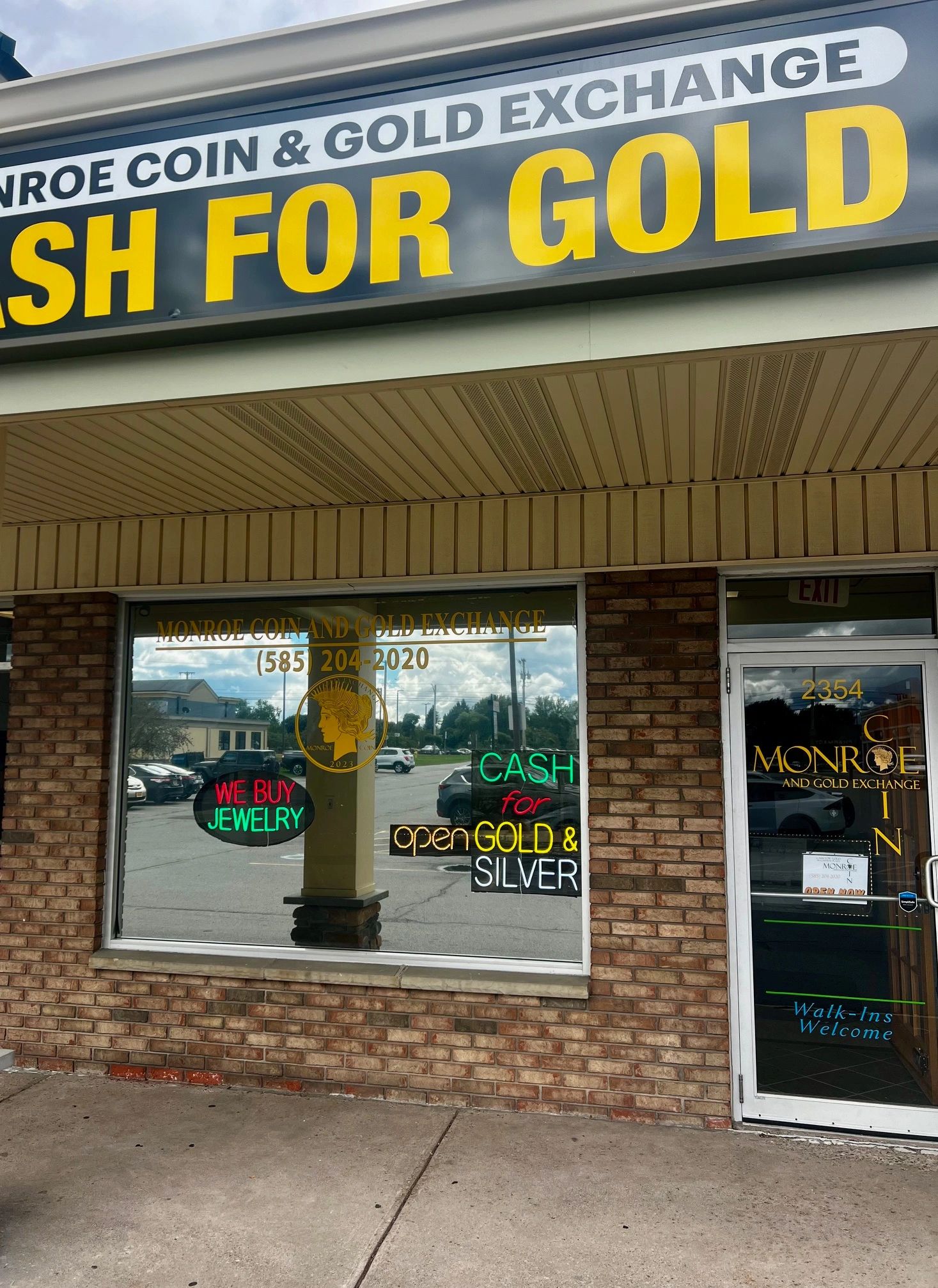 Sell Gold Near Me
Sell Jewelry Near Me
Sell Silver Near Me
Cash For Gold Near Me
Buy Silver Near Me