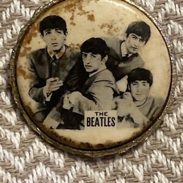 Sell Gold Near Me
Sell Collectibles Near Me
Sell Memorabilia Near Me
Buy Gold Near Me
Buy Silver