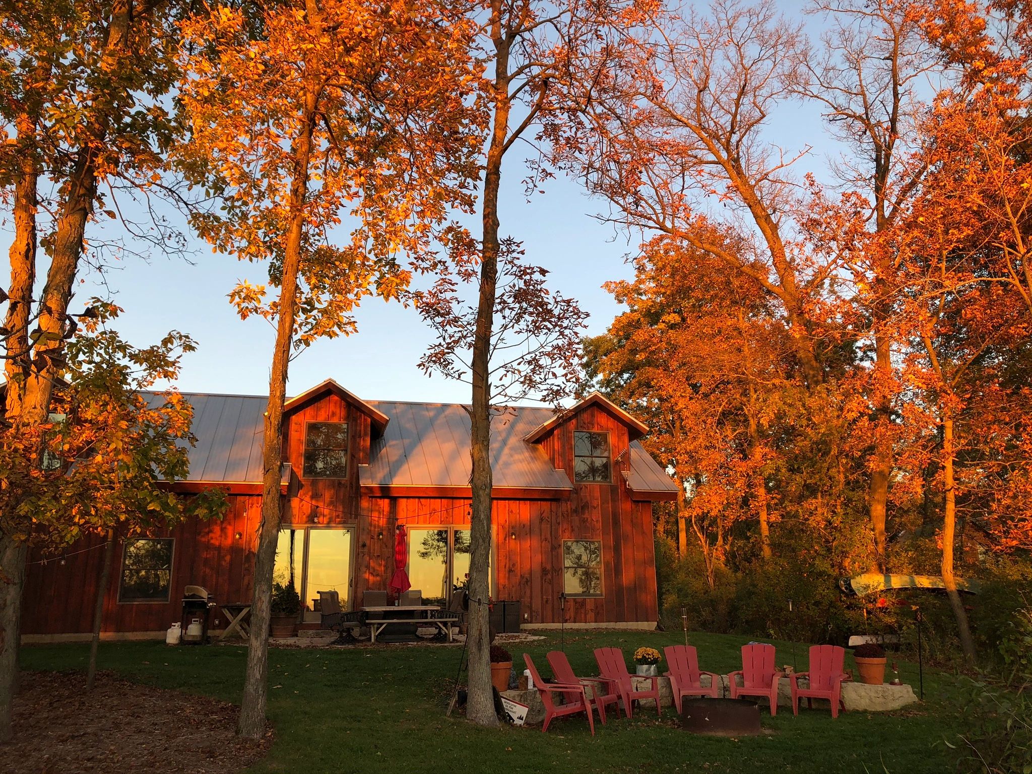 Mason Lake Barn House Vacation Rental, Near Wisconsin Dells