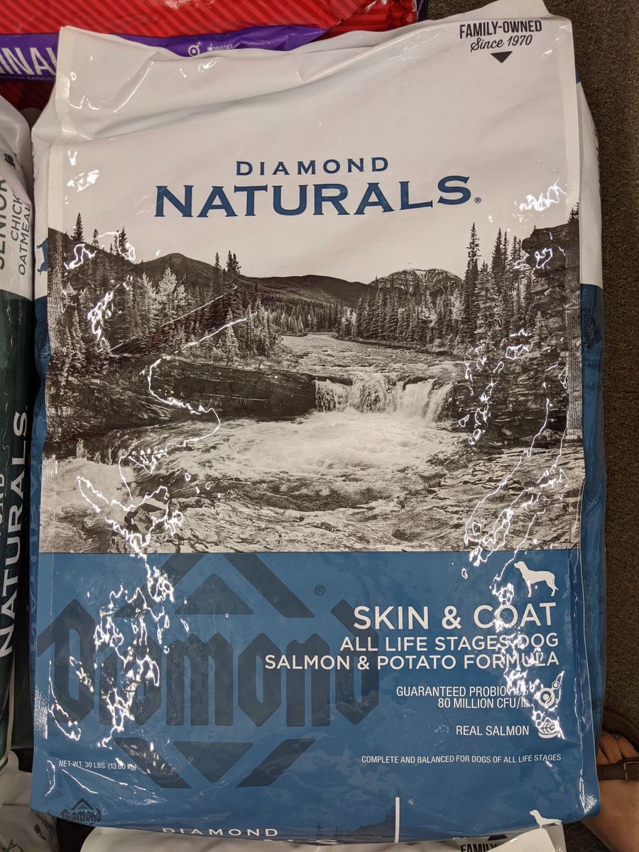 Dog Food Diamond Naturals Skin & Coat