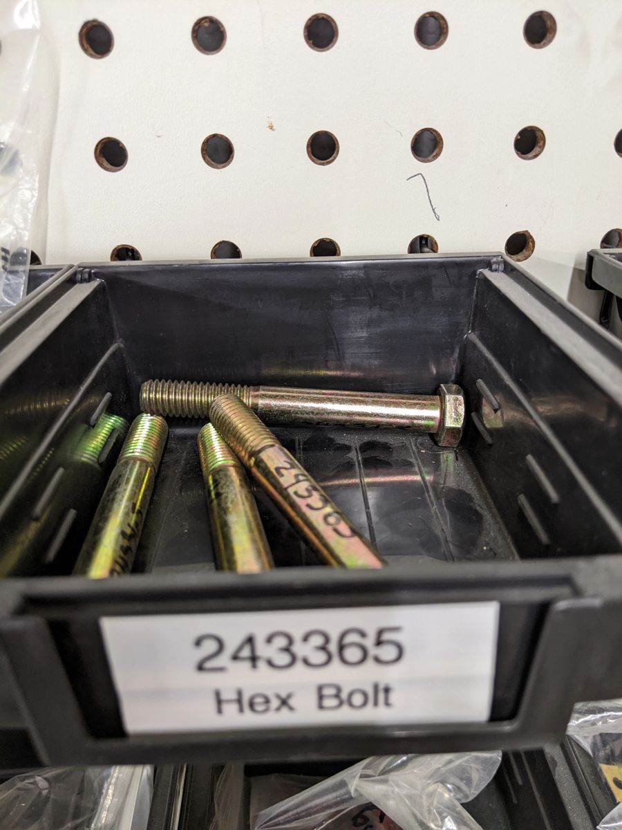 thumbnail interactive-video image 1 of New Holland Grasshopper Lug Bolt - Genuine OEM Part #248565 1 of 5