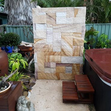 Sandstone wall