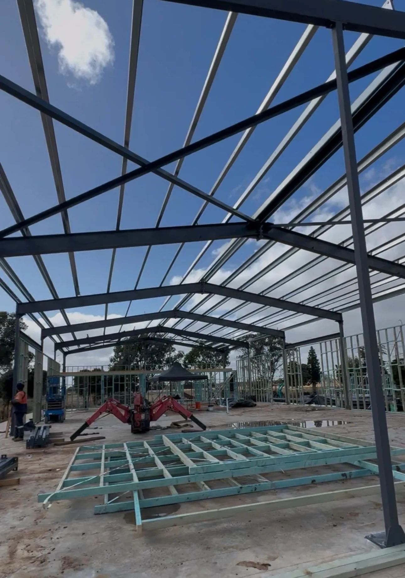 Structural steel fabrication and installation in Victoria. Design, drafting, fabricate and install