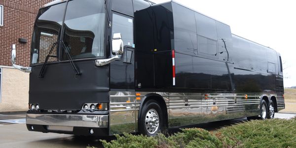 12 bunk tour bus