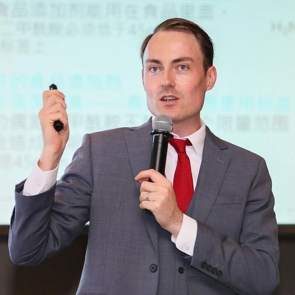 James talks about chemicals in Guangzhou