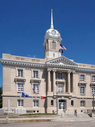 Home Inspector in Columbia TN near the historic courthouse - Professional home inspections.