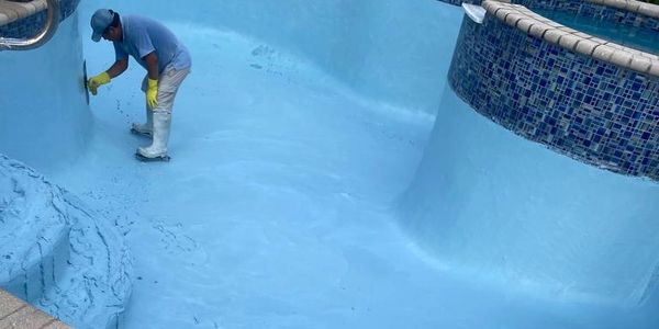 Pool refinishing & diamondbrite