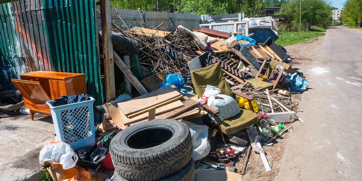 Let Mazza Clean Out of Monmouth County remove any junk or debris on your property