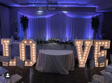 Sweetheart Table for rent 
Head Table for rent 
Wedding Table for rent 
Wedding Backdrop 
Wedding 
