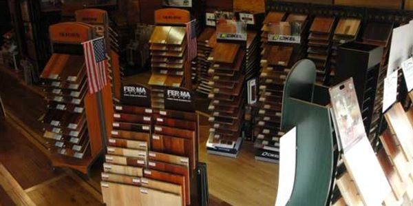Quality Hardwood Flooring Products in Knoxville, TN-America's Finest Flooring.  Hardwood and tile