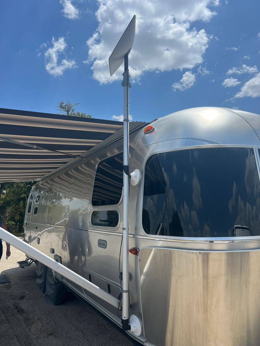 Airstream Suction Cup Mount Kit "G2, G3 or Mini" (Adapter, Poles