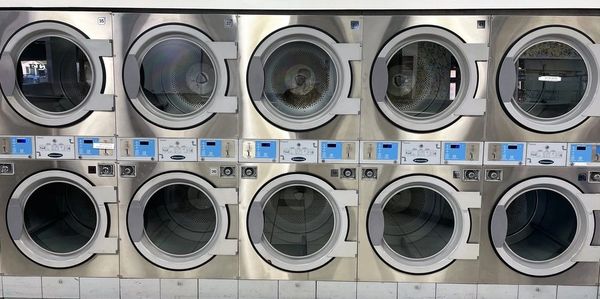 Easy Breezy Laundromat dryers in coin laundromat in San Diego, laundromat near me, laundry near me