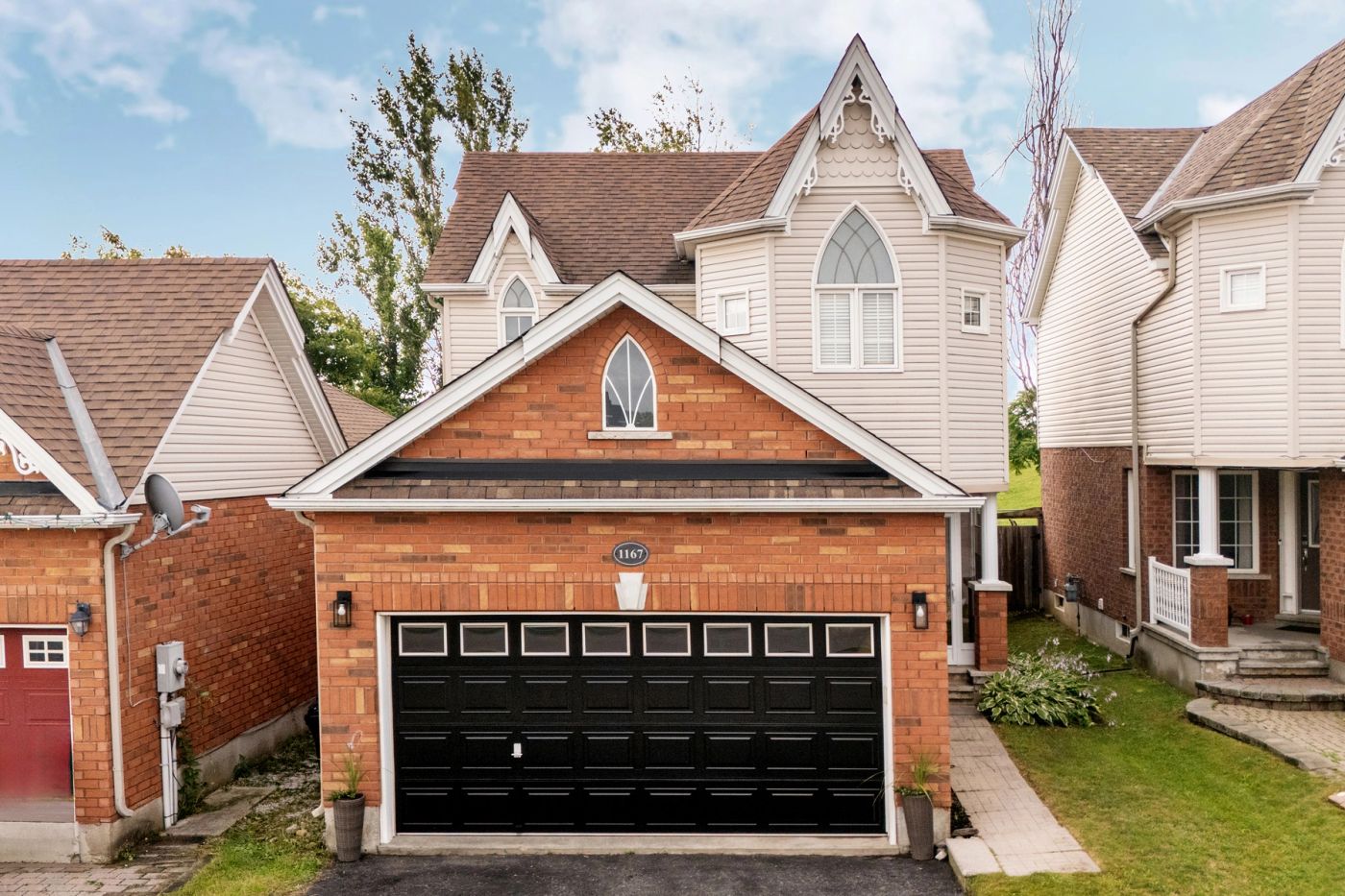 1167 Booth Ave, Innisfil