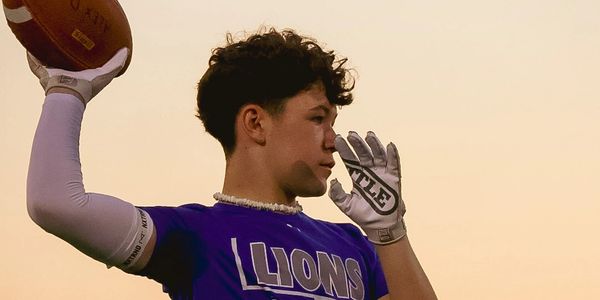 Football Throw