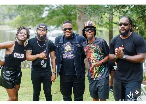 April Brown & After5 Live Band at the Central Florida Juneteenth Celebration at Lake Lily Park. 