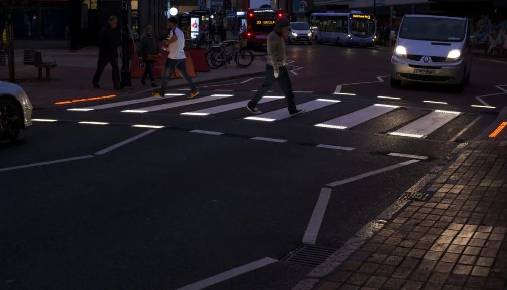 smartcrossingled.com