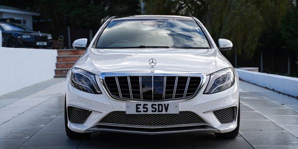 Mercedes S Class custom front grille
White Mercedes S Class for hire in London and surrounding 