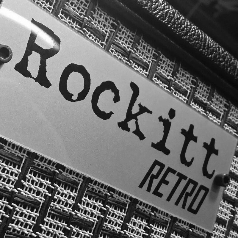 A Rockitt Retro handbulit plexi replica.