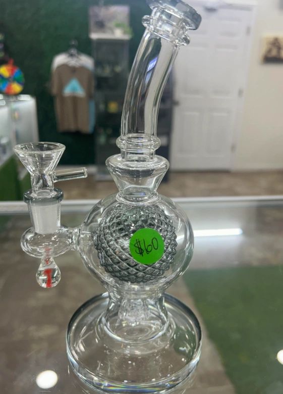 Bong or Rig 1ft tall