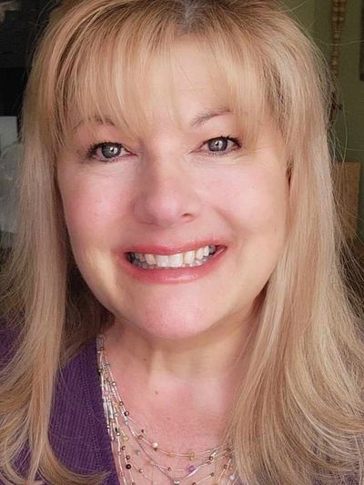 Cheryl is a certified spiritual healing practitioner advanced level and loves God with all her heart