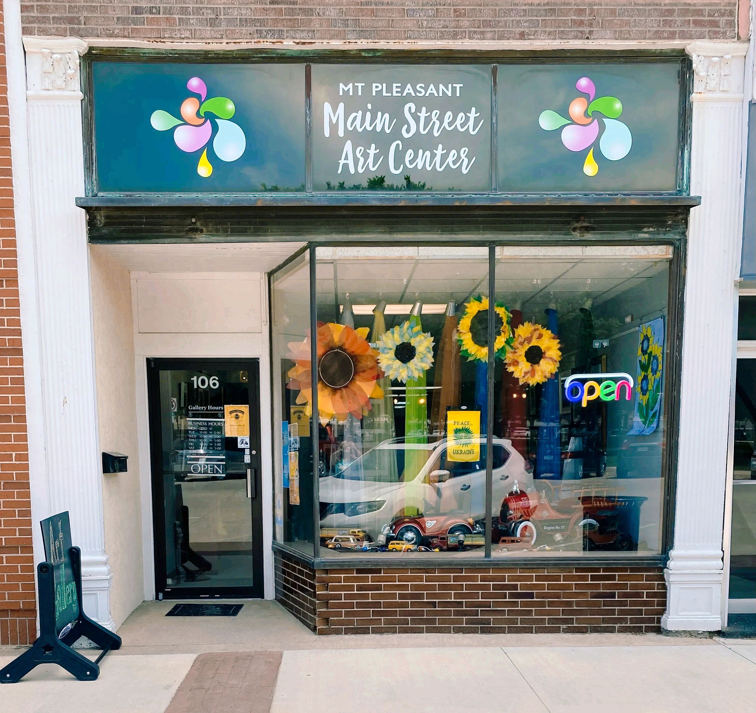 Art Gallery Mount Pleasant Main Street Art Center