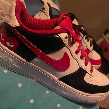 First pair of hand painted Kustom'z by: Rare Kustom'z