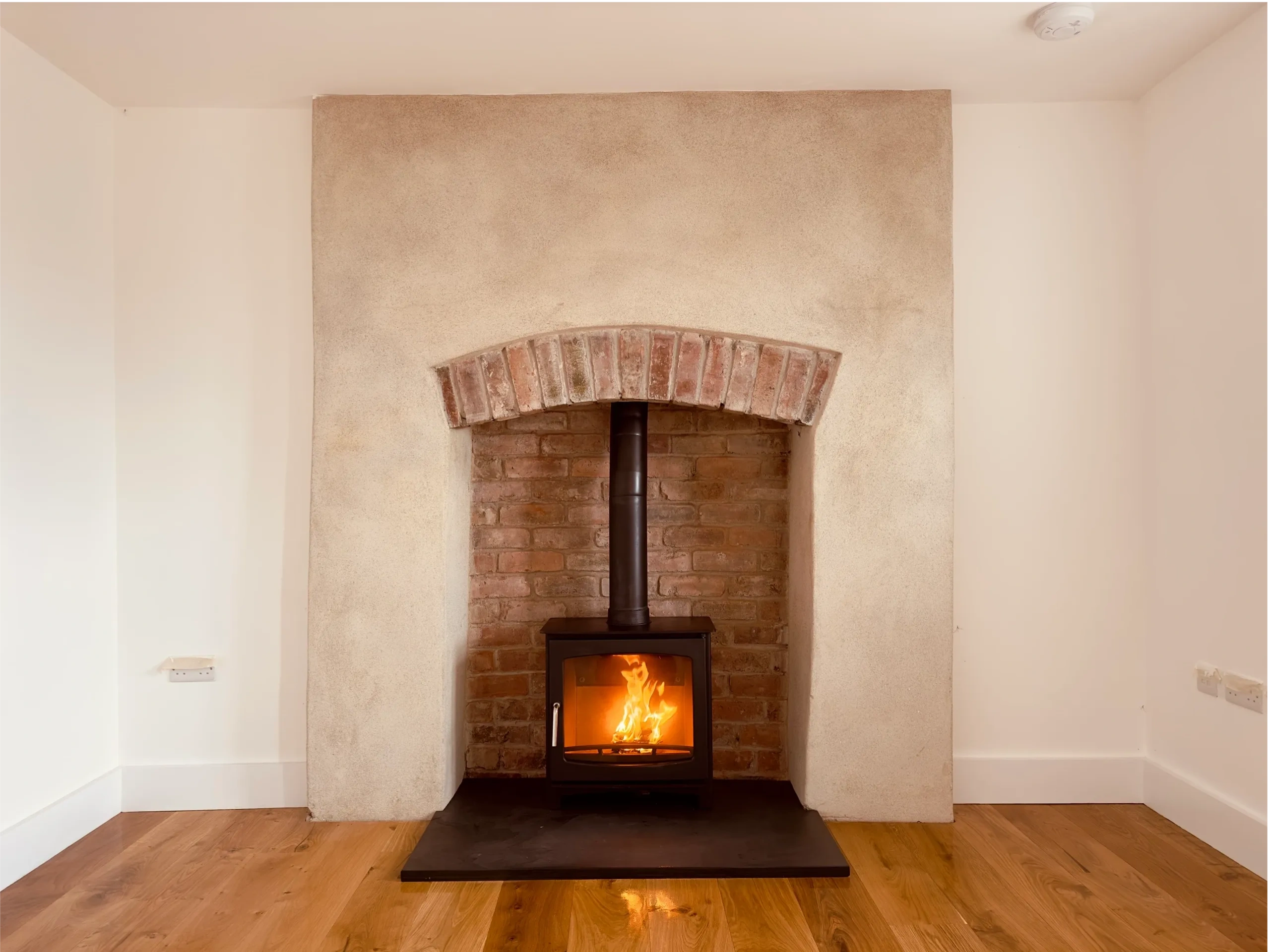 Sugarloaf Stoves logo