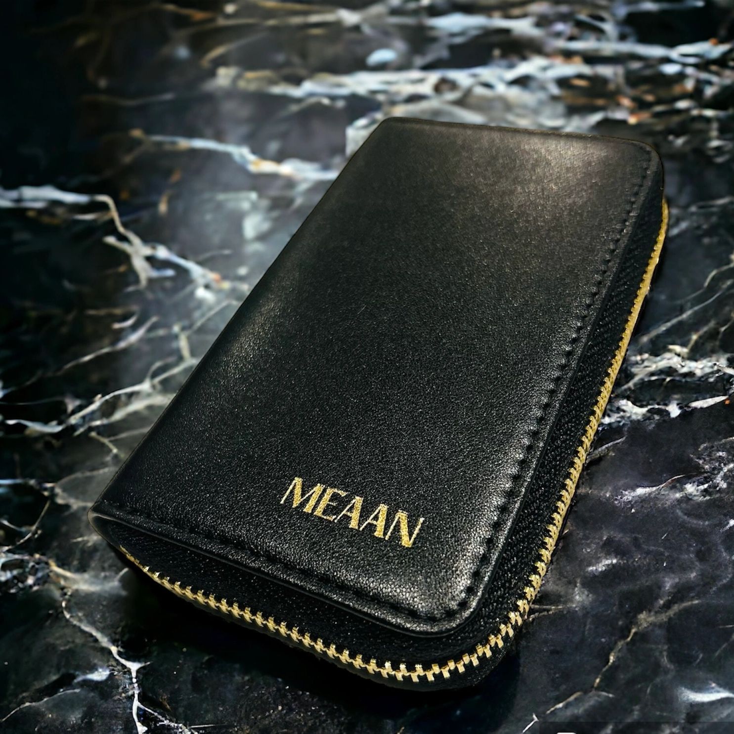 MEAAN cash, cards, vape and refills case